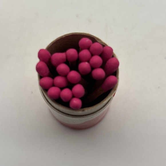 Vintage Santa Claus Round Red Match Box Holder w/Matches ~ Unstruck Complete 3" - Picture 10 of 11